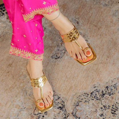 Golden Kolhapuri Small Box Heels