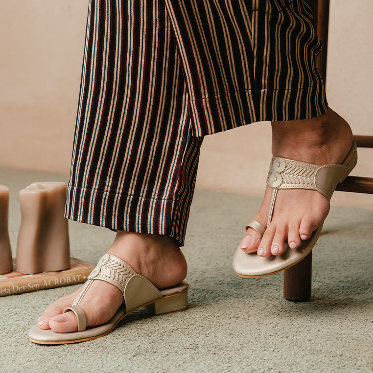 Light Gold Kohlapuri Box Heel