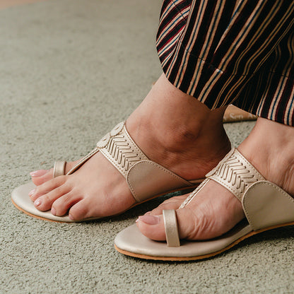 Light Gold Kohlapuri Box Heel