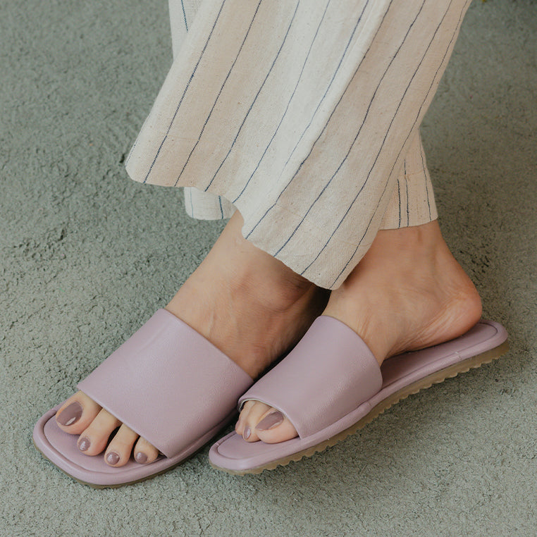Lilac Comfy Slides