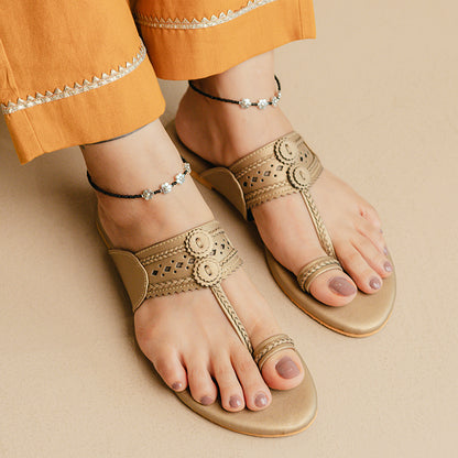 Gold Kolhapuri Flats
