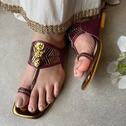 Maroon Damak Flats