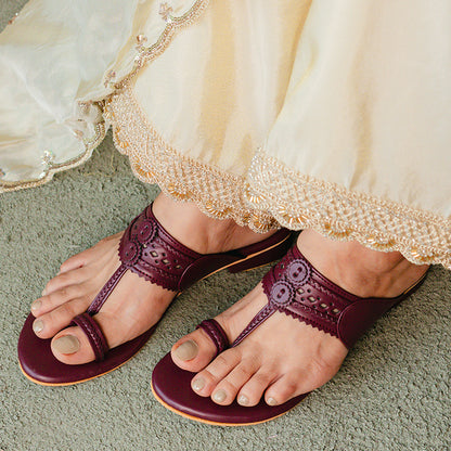 Cherry Kohlapuri Small box Heel