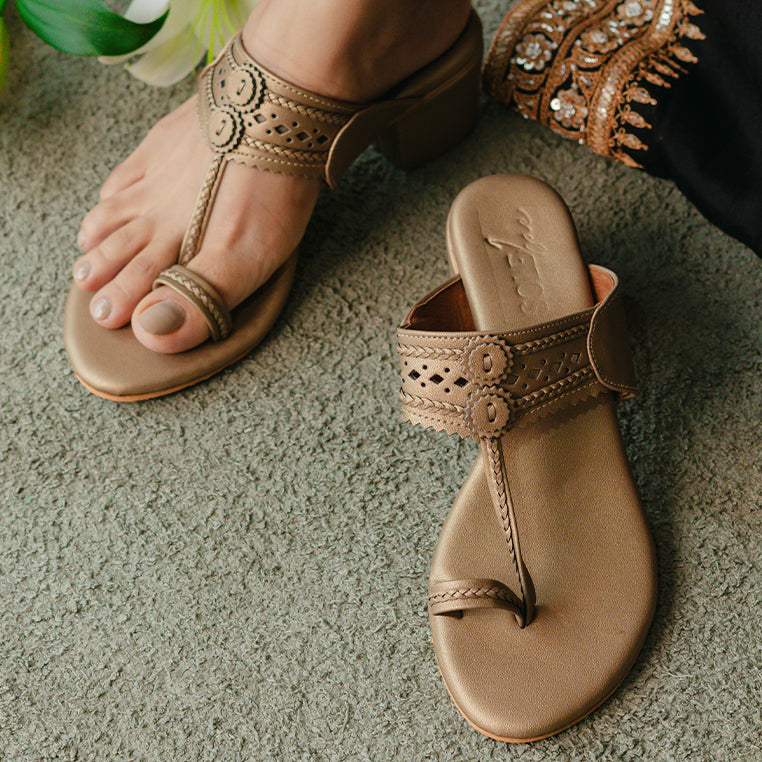 Gold Kohlapuri Box Heel