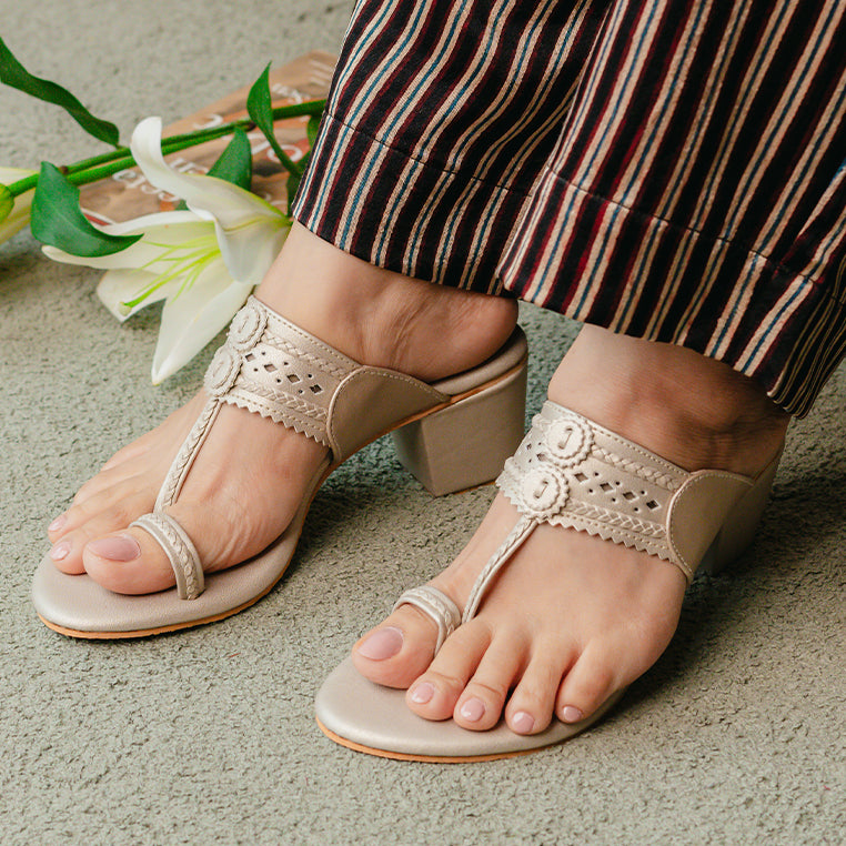 Light Gold Kohlapuri Box Heel